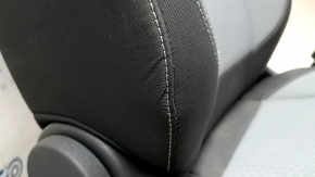 Пассажирское сидение Ford Escape MK3 17-19 без airbag, механическое, ткань, черно-серый, вмятины, под химчистку