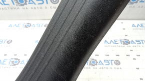 Ornamente prag interior față dreapta Infiniti QX50 19-24 negru, zgârieturi