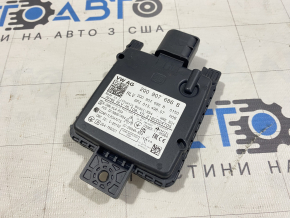 Датчик слепых зон BSM правый VW Passat 20-22