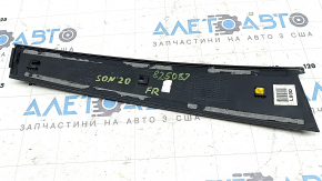 Накладка двери боковая передняя правая Hyundai Sonata 20-26 мат, царапины