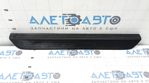 Накладка порога внешняя передняя левая Audi Q5 8R 09-17 черная, царапины