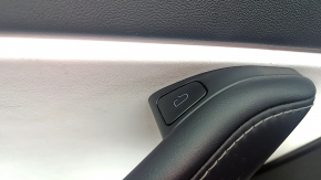 Ornamente ușă față stânga Tesla Model Y 20-25, piele neagră cu alb tip 2, cu iluminare din spate, ornamente mate, cu comandă ridicare geam cu buton de deschidere ușă, lac dezlipit, zgârieturi