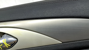Обшивка двери карточка передняя правая Lincoln MKZ 17-20 черная, вставкой кожа, подлокотник черная кожа, под динамик, с хром молдингом, вмятины, царапины