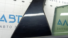 Ansamblu ușă spate dreapta Honda Accord 18-22 alb NH-883P, zgârieturi pe ornament