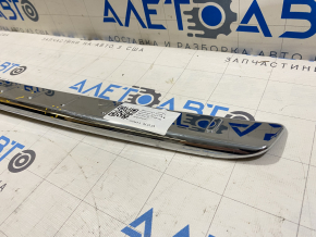 Накладка заднего бампера верхняя Mercedes W167 GLE 350 450 20-26 хром, царапины, трещина