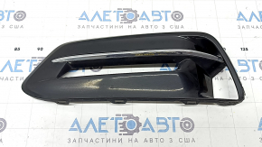 Решетка бампера левая Honda Accord 18-20 hybrid, под птф, черный глянец, хром, песок, царапины, трещина в креплении