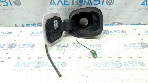Лючок бензобака с корпусом Ford Escape MK4 20-22 hybrid