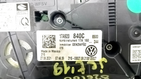 Щиток приборов VW Jetta 21-21 73к, царапины, скол