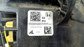 Фонарь внешний крыло правый Honda Accord 18-20 hybrid, царапины