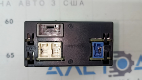 Hub USB, card SD Mazda CX-30 20-21