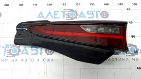 Фонарь внутренний двери багажника правый Mazda CX-30 20-23 LED
