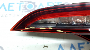 Фонарь внутренний крышка багажника правый VW Jetta 19-26 воздух по кромке