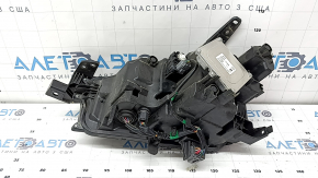 Фара передняя правая в сборе Mazda CX-30 20-23 LED, электро корректор, потерта