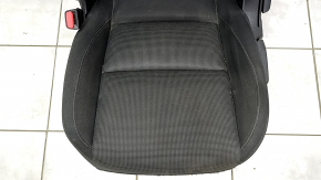 Водительское сидение Mazda CX-30 20-22 без airbag, механическое, ткань черная, под чистку