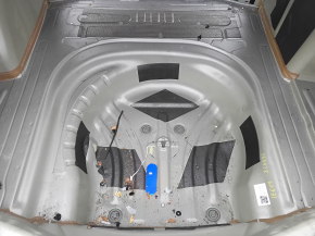 Корыто багажника VW Jetta 19-26 на кузове