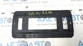 Рамка номерного знака крышки багажника VW Jetta 19-26