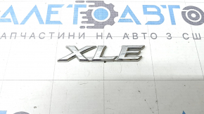 Эмблема надпись XLE крышки багажника Toyota Camry v40