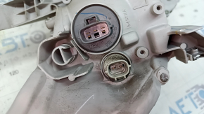 Фара передняя левая Toyota Camry v40 07-09 галоген, под полировку