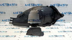 Подкрылок передний правый передняя часть Mercedes C-class W205 15-21