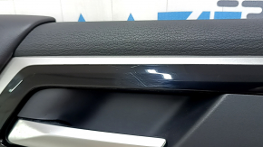 Ornamente ușă față stânga complete Mitsubishi Outlander 22-25 negru, cotiera și inserție piele cu cusături gri negru, ornament negru lucios cu crom, zgârieturi
