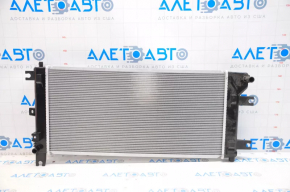 Радиатор охлаждения вода Nissan Leaf 13-17
