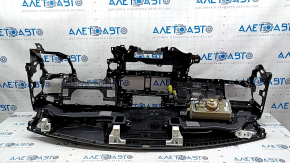 Торпедо передняя панель с AIRBAG Mitsubishi Outlander 22-26 черная, ржавый пиропатрон