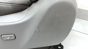 Водительское сидение Toyota Camry v40 07-09 с airbag, кожа серое, электро, подогрев, без подголовника, потрескано, под химчистку, примято, побелел пластик, царапины