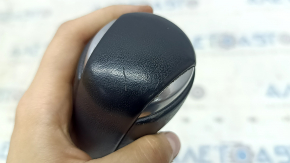 Ручка КПП Mazda CX-9 16-23 кожа черная, царапины, потерта