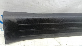 Накладка порога задняя левая Mazda CX-9 16-23 черная, царапины