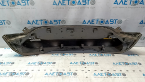 Накладка крышки багажника Ford Fusion mk5 13-16 под номер, царапины