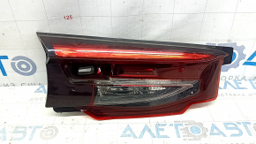 Фонарь внутренний крышка багажника левый Mazda CX-9 16-23 царапины, пробит корпус, трещины в уплотнителе, надлом крепления