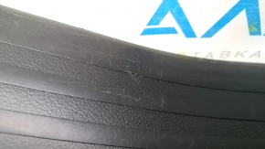 Накладка порога задняя правая Jeep Cherokee KL 14-23 черн, царапины