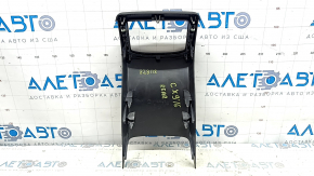 Накладка центральной консоли задняя Mazda CX-9 16-23 черная, царапины