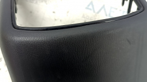 Накладка центральной консоли задняя Mazda CX-9 16-23 черная, царапины