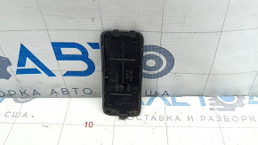 Заглушка фонаря внешнего крышки багажника левая Mazda CX-9 16-23