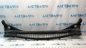 Grilă ștergătoare plastic Ford Edge 15-24 ghidaj defect