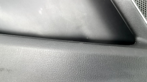 Обшивка двери карточка задняя левая Mazda CX-9 16-19 под шторку, кожа черная с бежевой вставкой кожа, подлокотник кожа, серый молдинг, с ручкой, BOSE, царапины