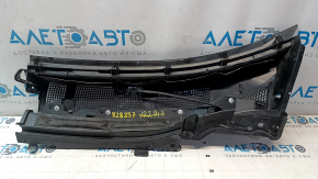Решетка дворников пластик правая Mazda CX-9 16-23 трещина, погнут угол
