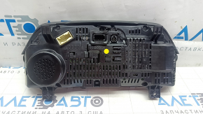 Щиток приборов Audi E-Tron 22-23