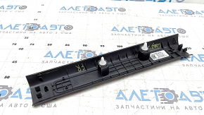 Ornamente prag ușă față dreapta Ford Edge 19-24 negru, ghidaj rupt