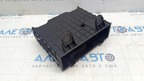 Крепление головного устройства Audi E-Tron 19-23
