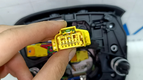 Подушка безопасности airbag в руль водительская Audi Q5 80A 18-24 черная, тип 1, царапины на хроме