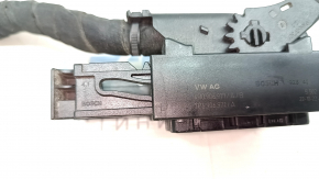 Фишка на блок ECU компьютер двигателя Audi Q5 80A 21-24 MHEV левая