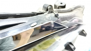 Фара передняя правая Toyota Sienna 21-26 LED, LE, XLE, Led, песок