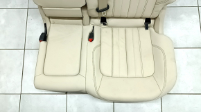 Задний ряд сидений 2 ряд левое Audi Q5 80A 21-24 кожа бежевая, механическое, Standard, с ремнем безопасности, с подстаканником, вмятины, под чистку