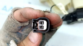 Замок двери передней левой Ford Explorer 20-25 под keyless с механизмом и направляющей, сломано крепление тяги