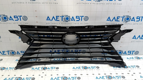 Решетка радиатора grill верхняя Lexus RX350 RX450h 16-19 сломано крепление