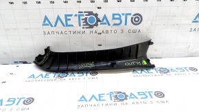 Обшивка двери багажника левая Subaru Outback 15-19 черная, тип 1, надломаны, потерты крепления