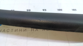 Обшивка двери багажника правая Subaru Outback 15-19 черная, потерта, царапина