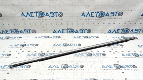 Ornamente ușă-geam central față dreapta VW Tiguan 09-17 cromat, uzat